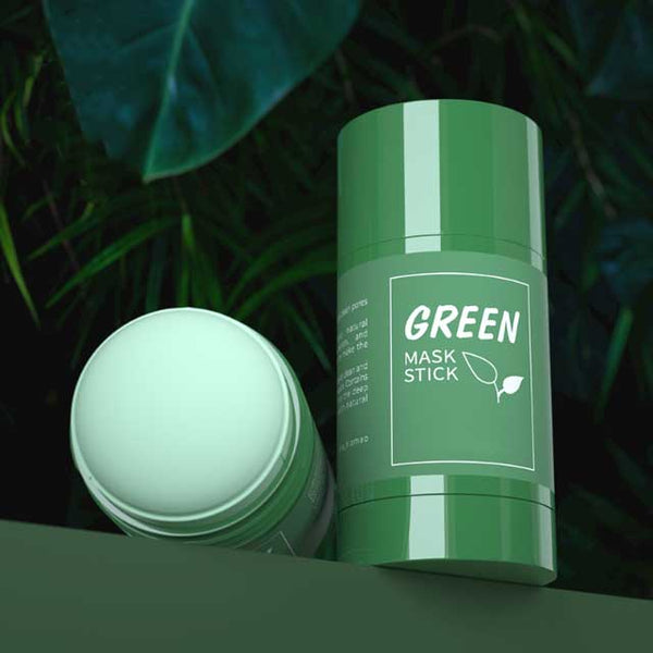Masque Nettoyant au Thé Vert – Dites adieu aux points noirs !